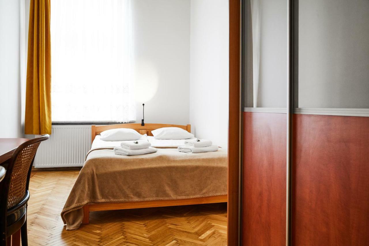 Top Location Apartments Topolowa Street Краков Экстерьер фото